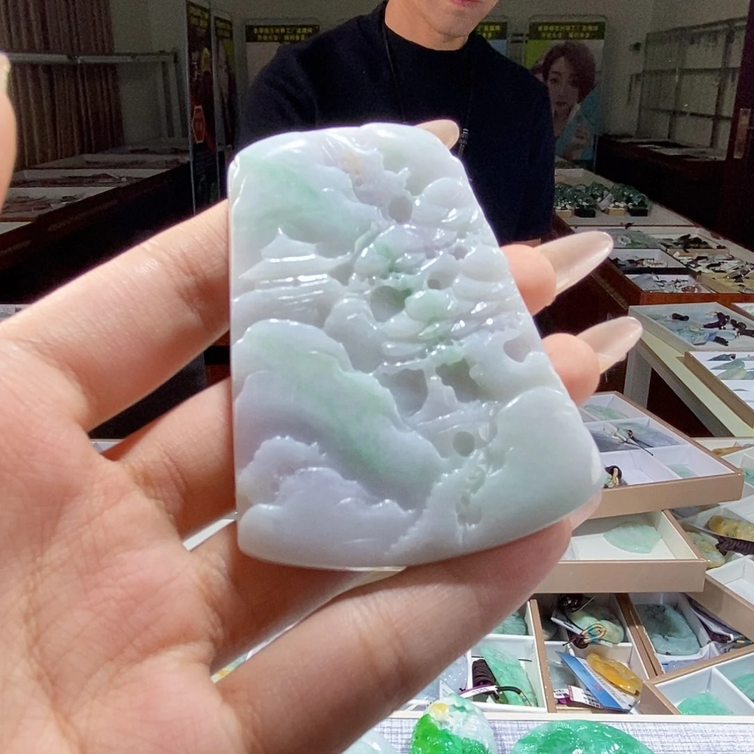 翡翠未镶嵌颈饰翡翠