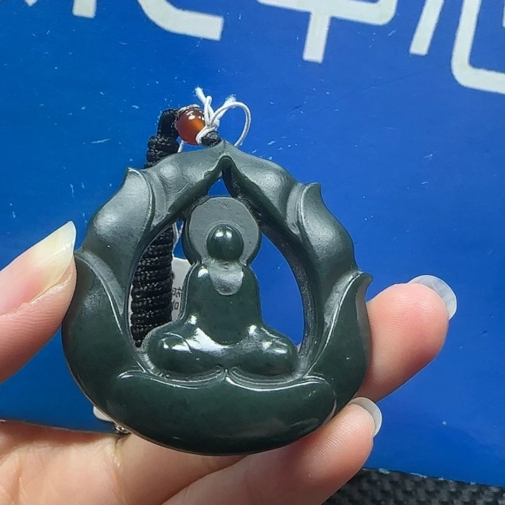 点***五和田玉未镶嵌挂件