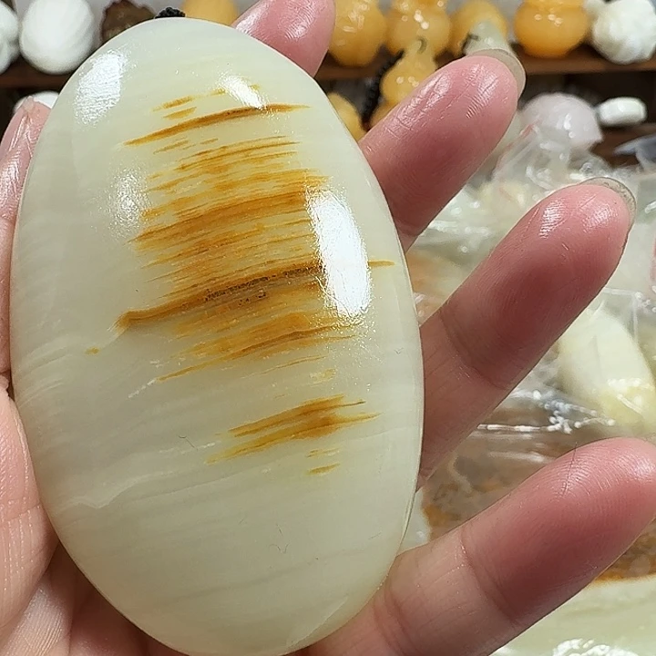 早***)砖雕石头手把件不退不换