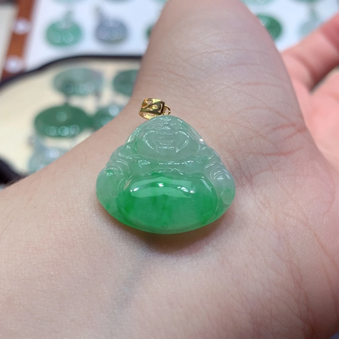 翡翠未镶嵌颈饰佛公37