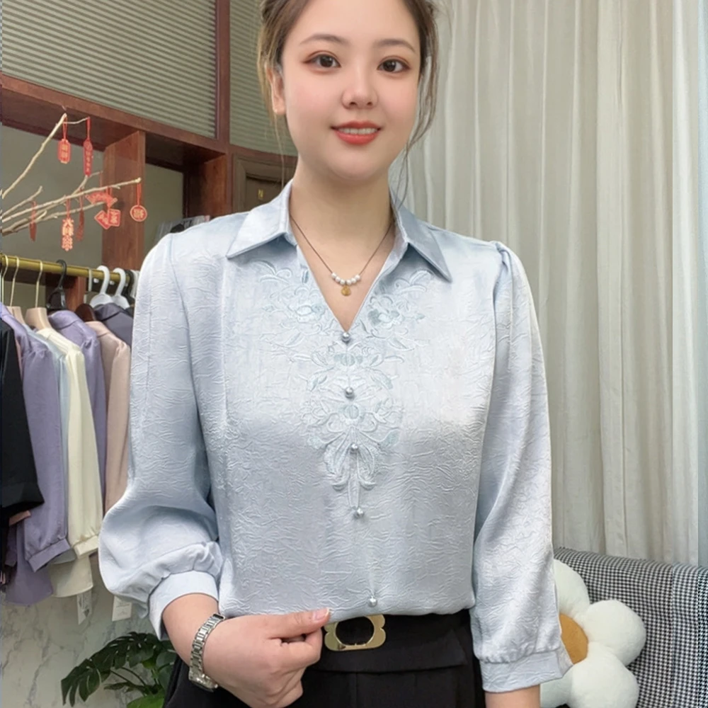 新款洋气设计感刺绣时尚百搭小衫上衣女宽松遮肉显瘦七分袖衬衫