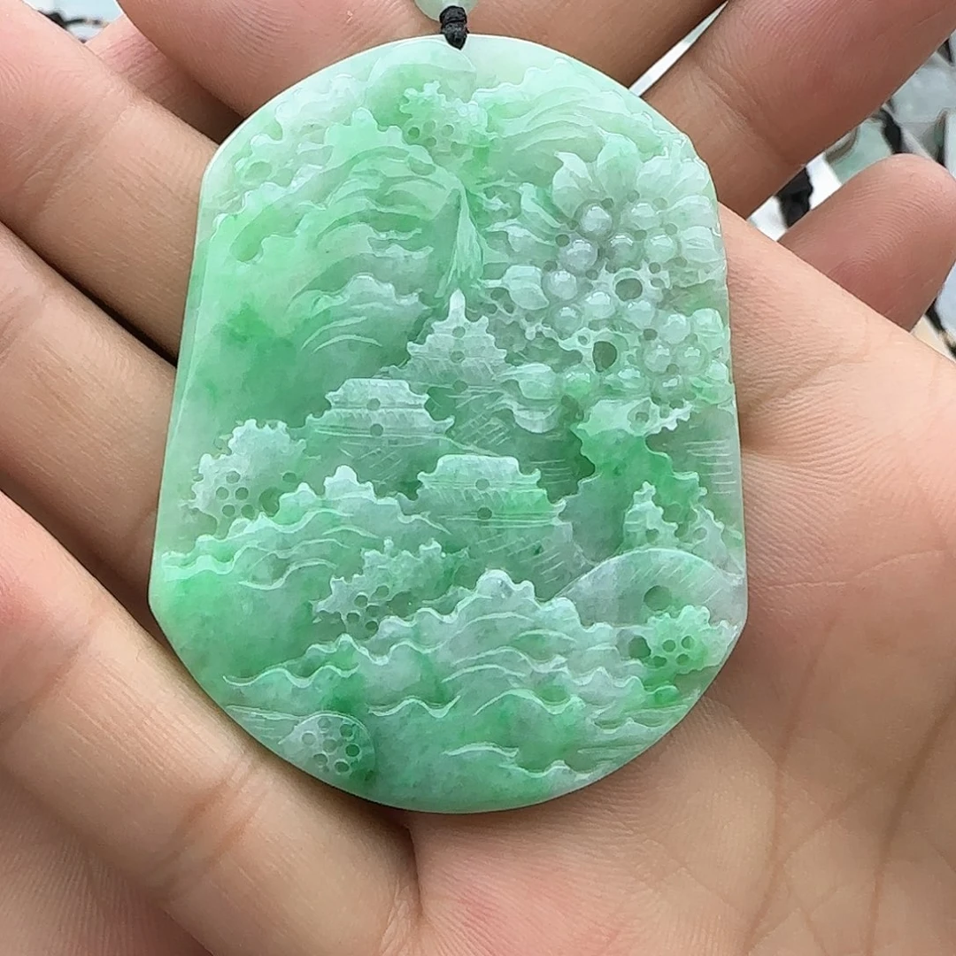 翡翠颈饰未镶嵌用****3翡翠