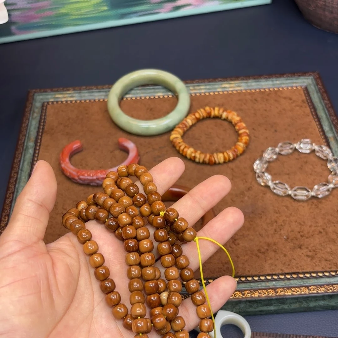 晗***夏蛇纹石玉未镶嵌戒指