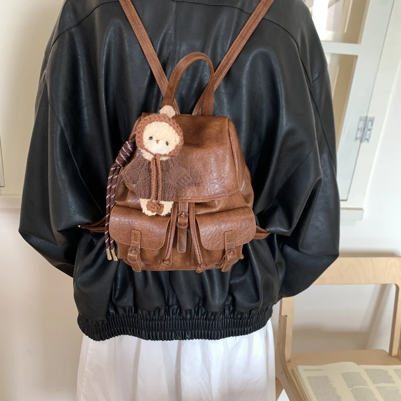 精致百搭女式双肩包2025秋冬新款通勤复古后背包时尚迷你小书包