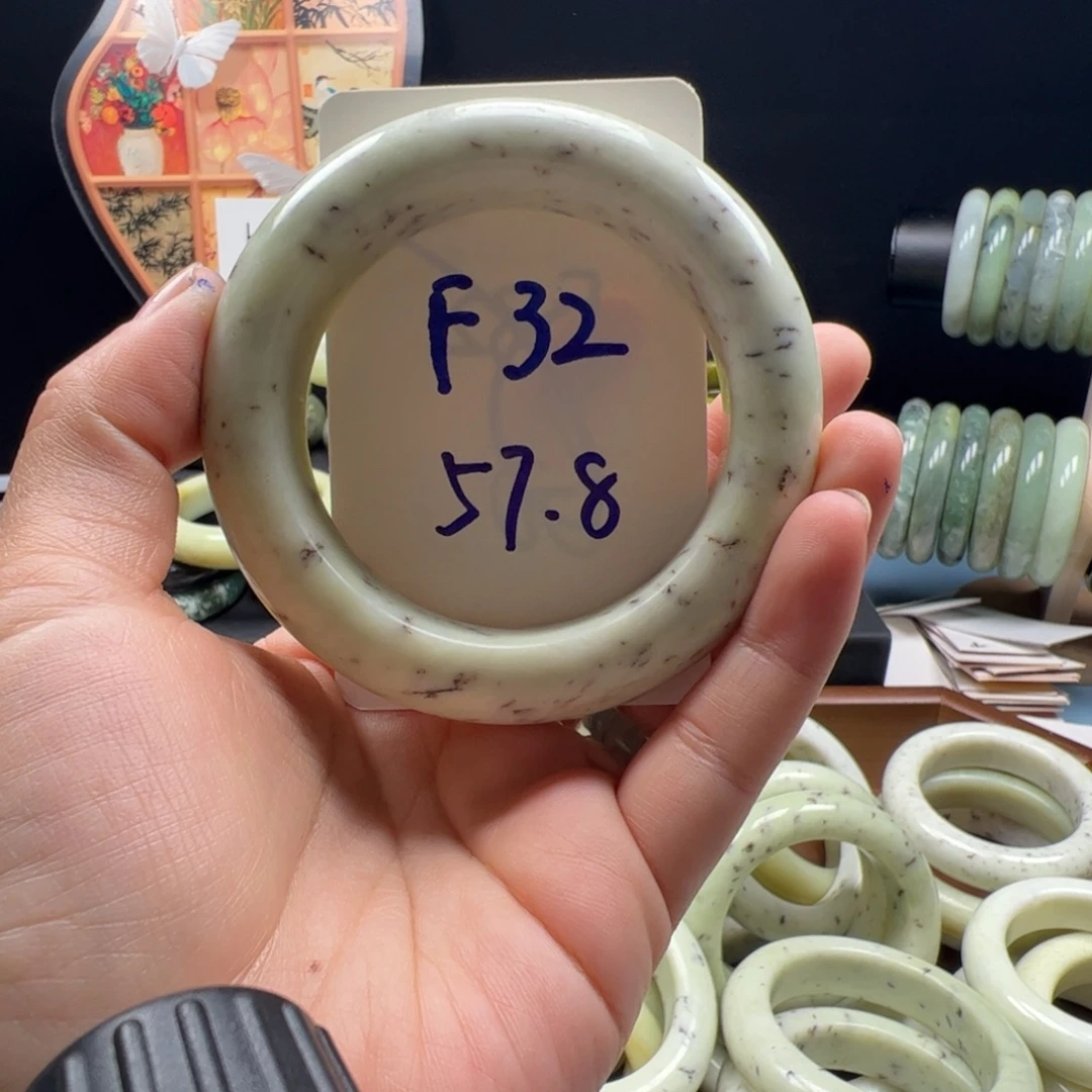 蛇纹石玉合金手镯