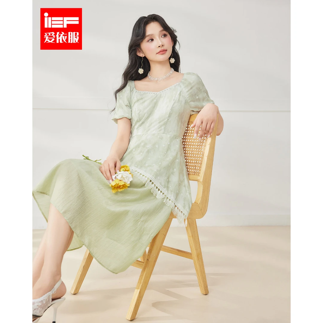 IEF/爱依服2025夏季新款法式茶歇森系小清新设计感通勤百搭连衣裙