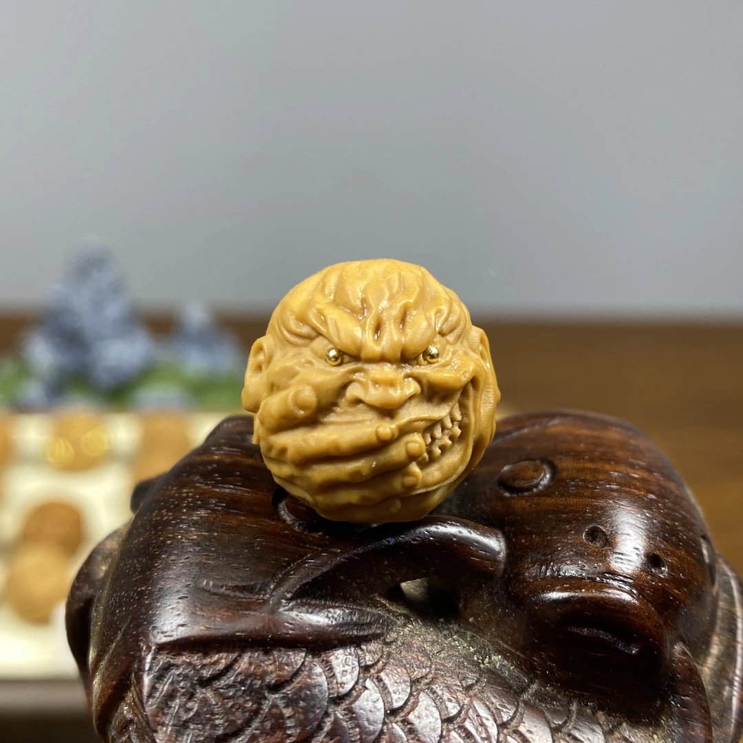 猴头雕刻雕刻籽镶嵌眼笑而不语