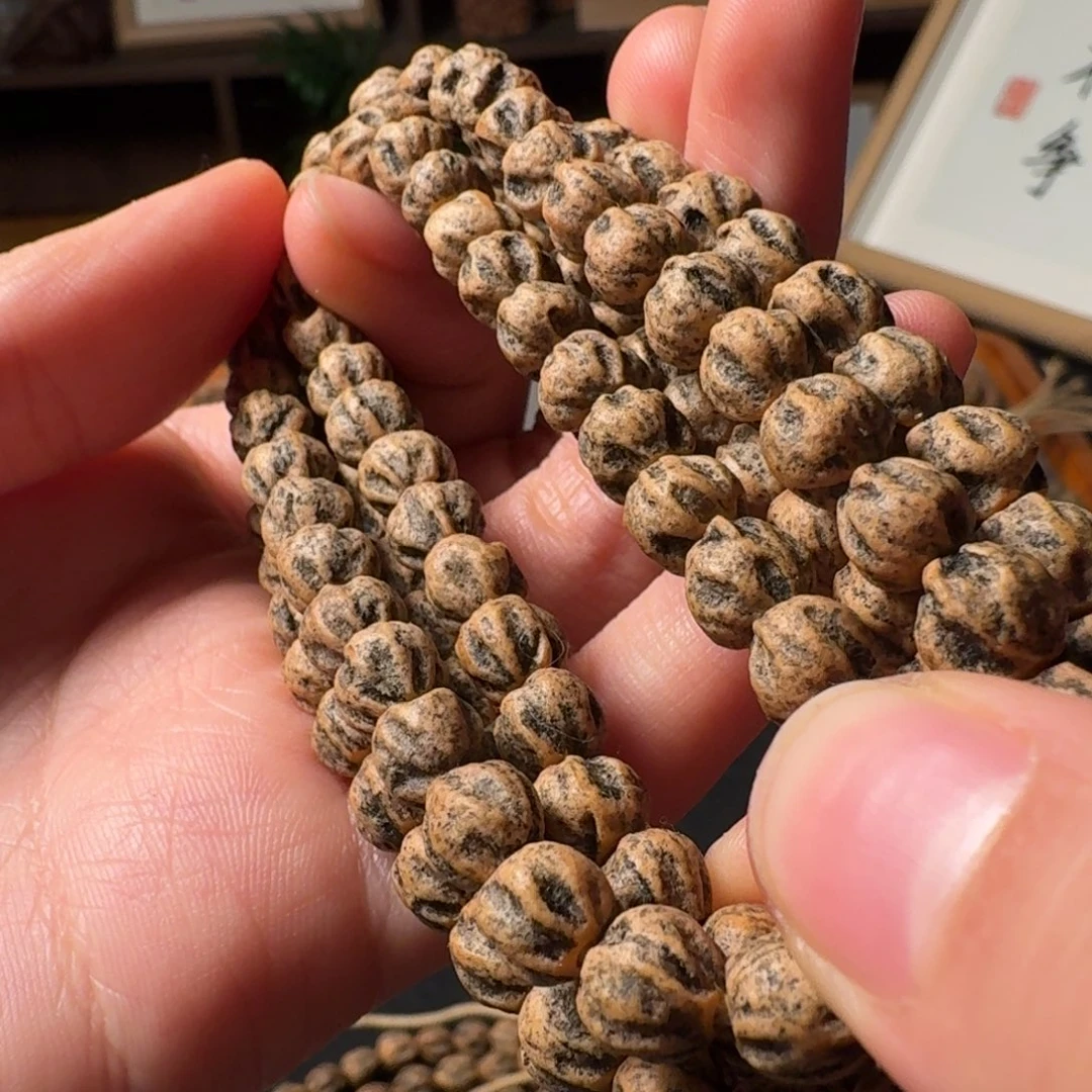 不***柏香籽/百香籽吊坠