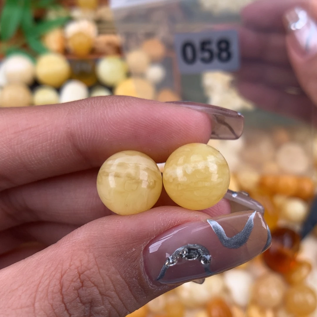 琥珀珠宝奇石未镶嵌12.2