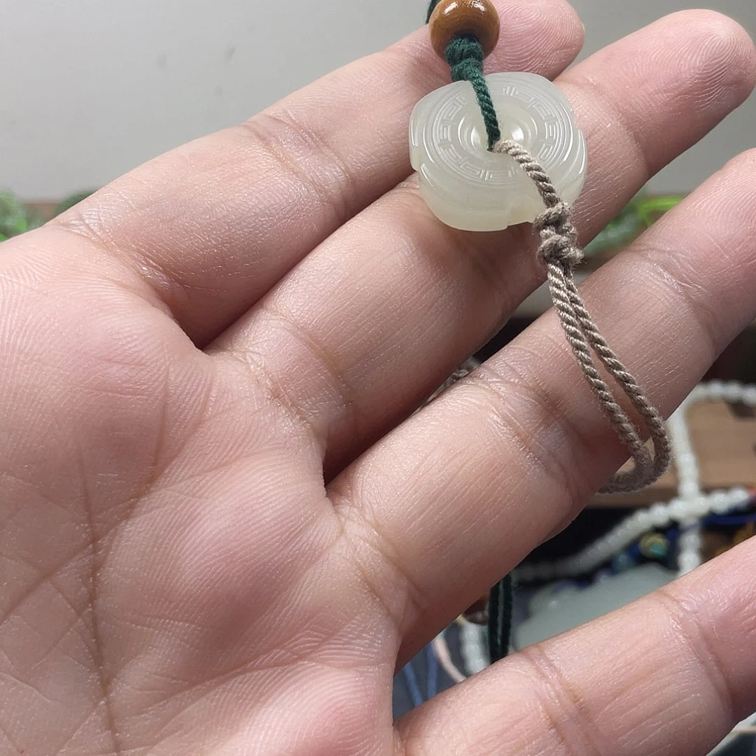 手串未镶嵌和田玉