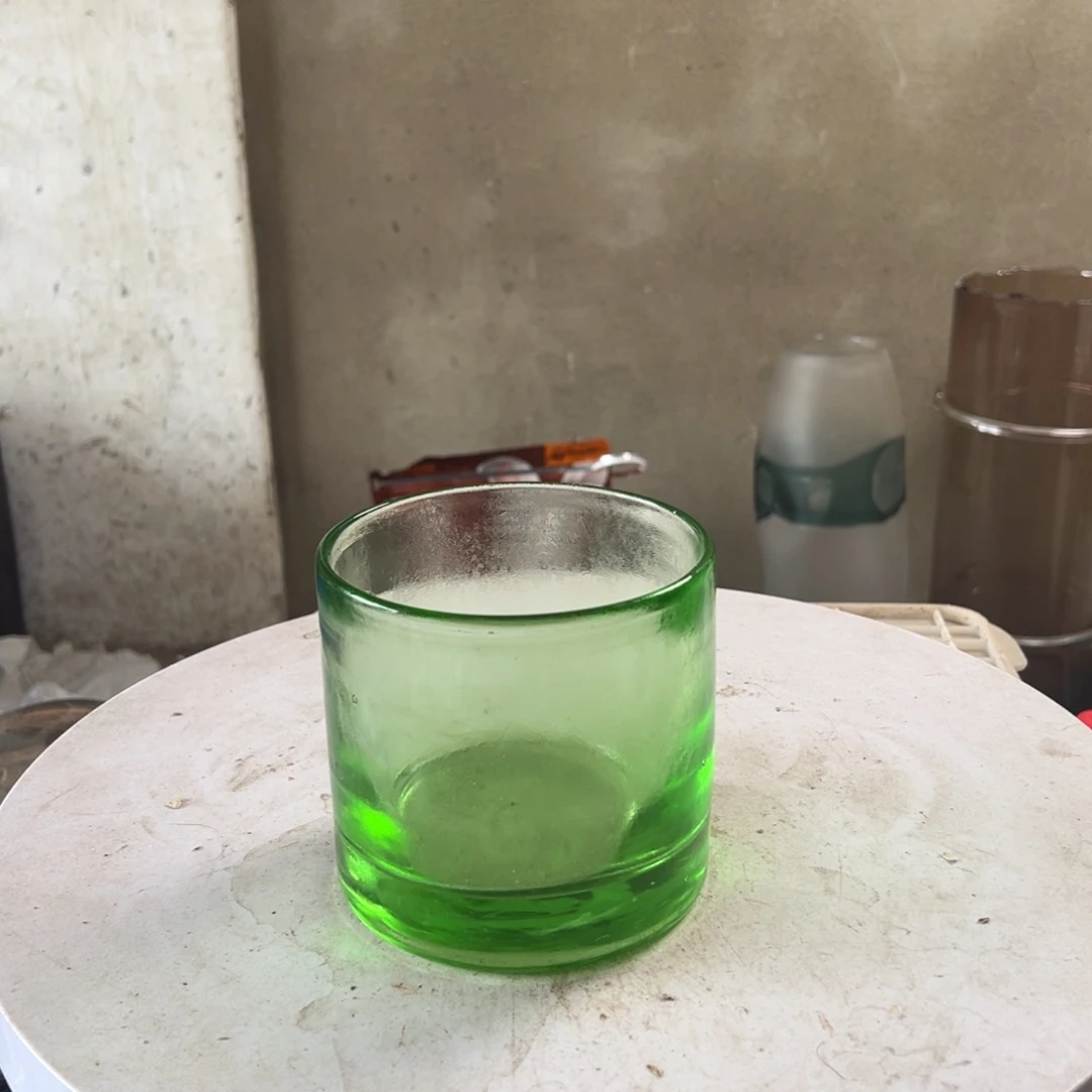 弘扬琉璃花器微瑕高度12