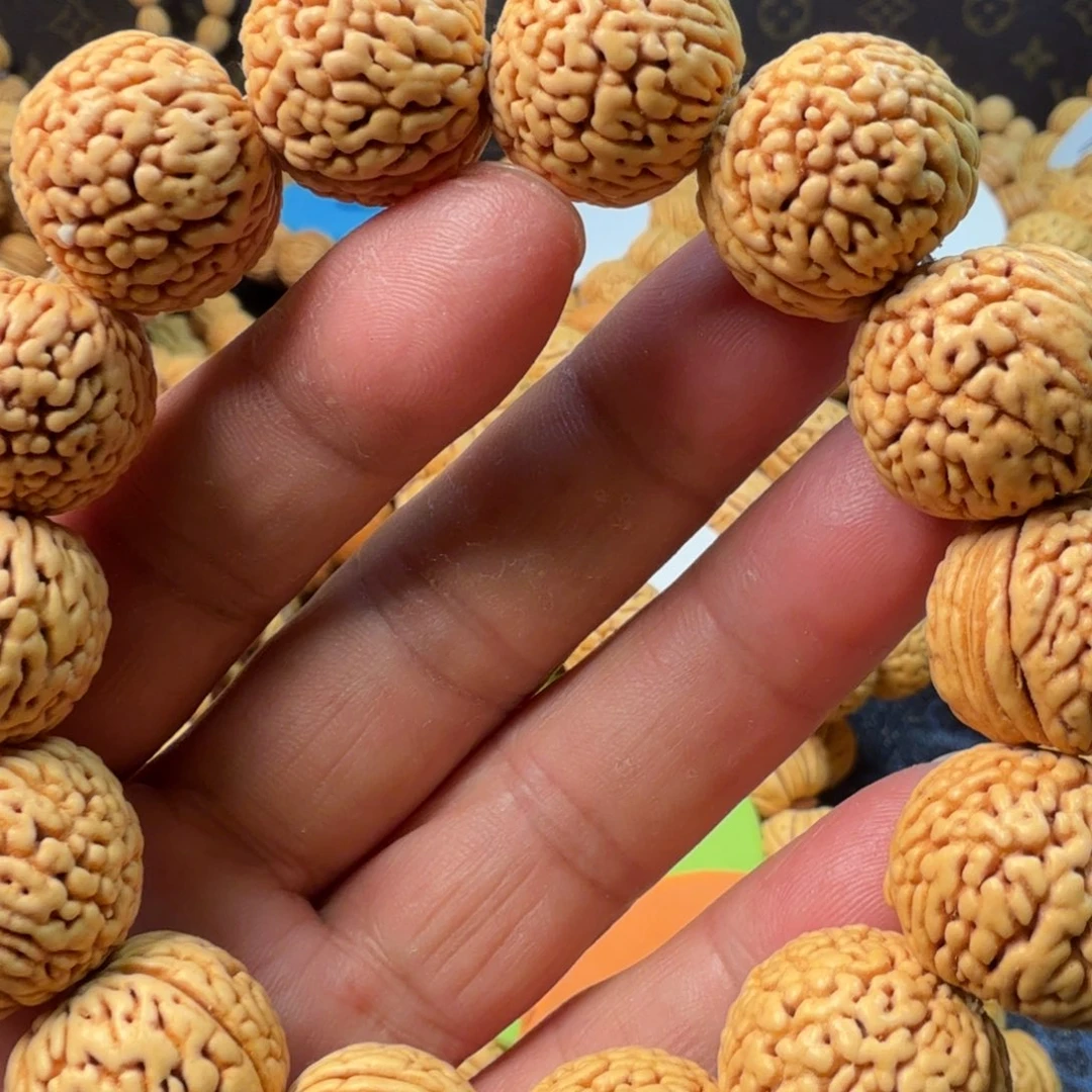 吊坠桃核龙鳞苹果龙珠19尺