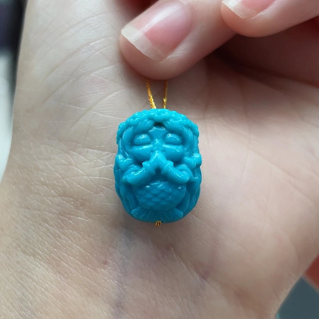 绿松石颈饰未镶嵌