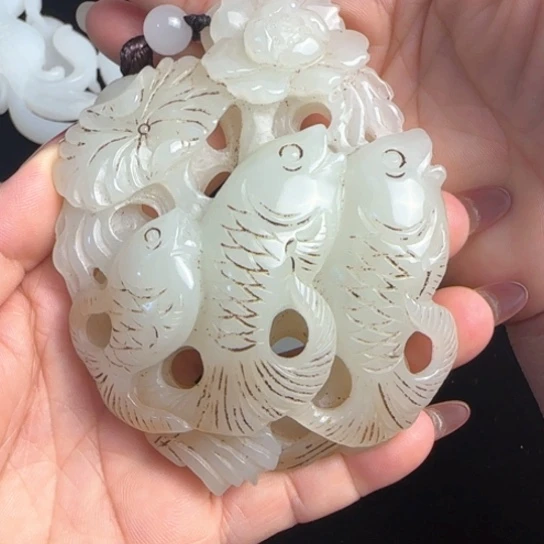 和田玉（糖玉）未镶嵌颈饰
