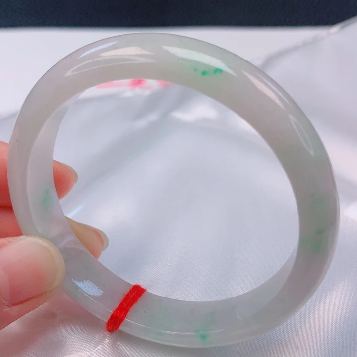 翡翠未镶嵌手镯56圈口