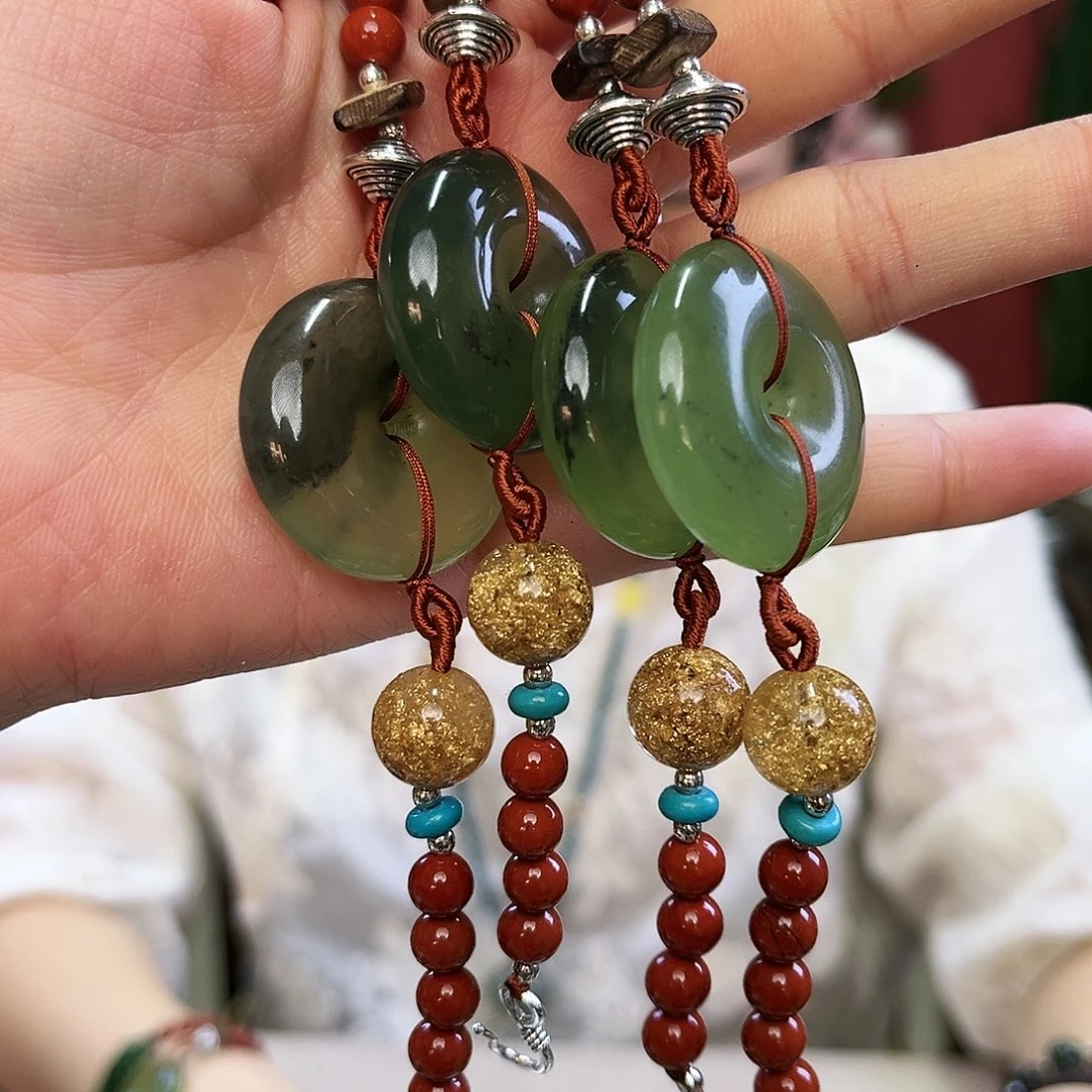 蛇纹石玉手链未镶嵌平安扣