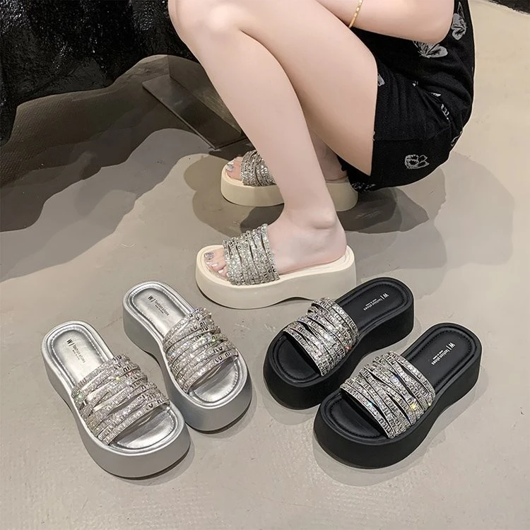 一字凉拖鞋女2025年夏季厚底交叉舒适百搭休闲水钻时尚配裙子凉鞋