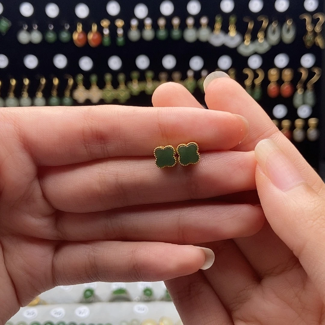 银S925镀金镶嵌和田玉耳饰