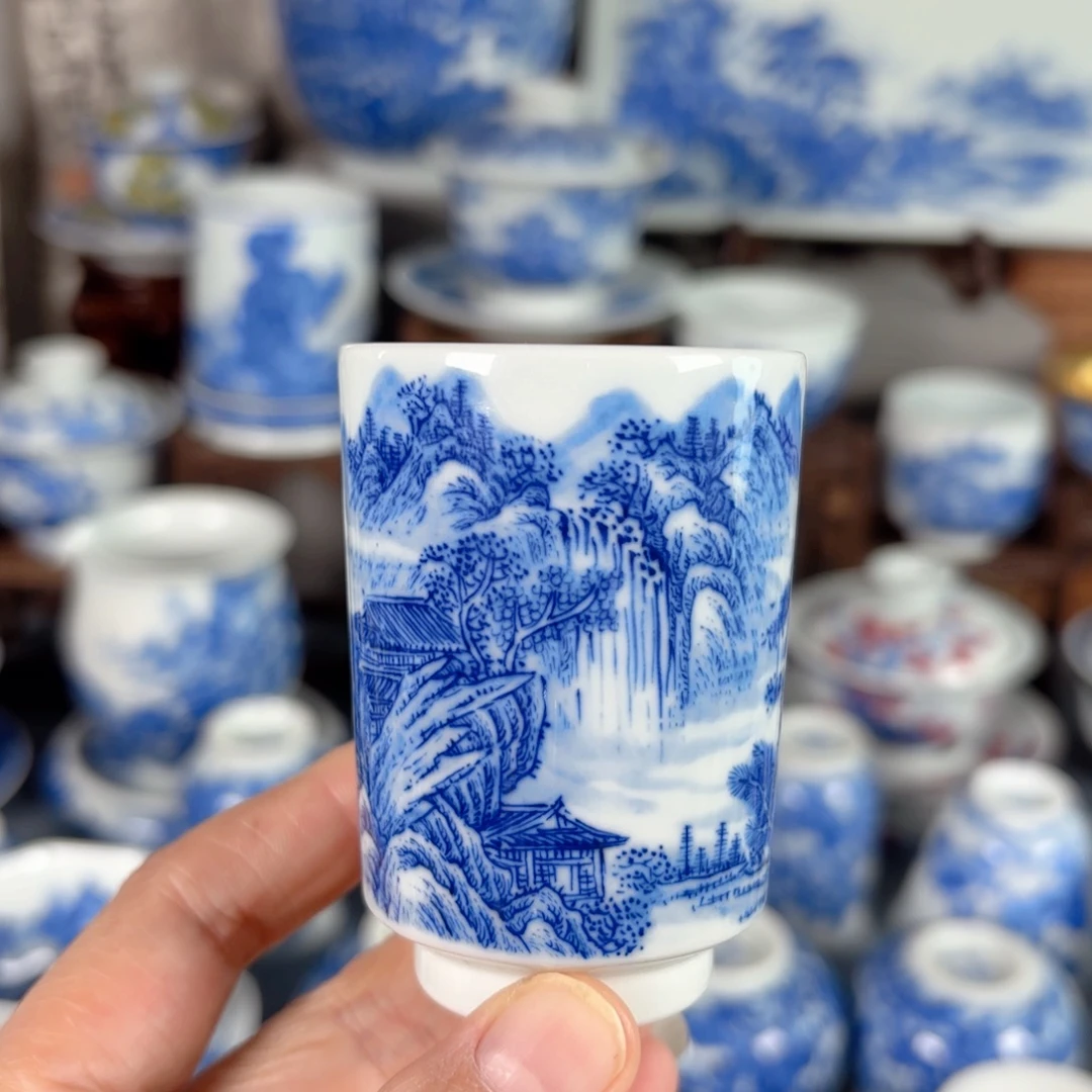 青花瓷器手绘作品陶瓷杯