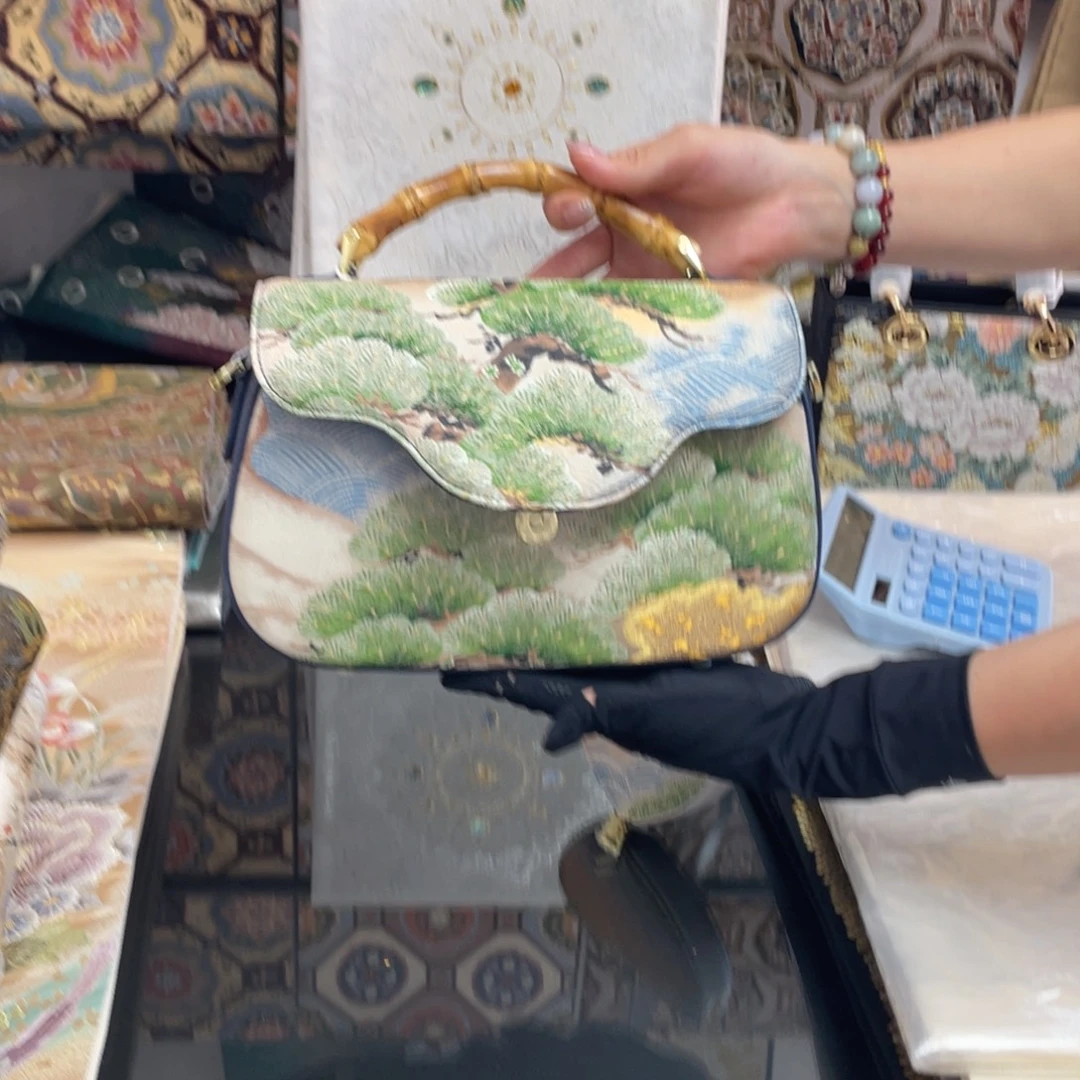 织绣唐锦桑蚕丝正绢面料（小包）