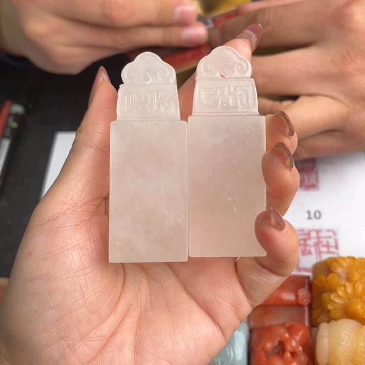 零***℃印石寿山石现场纯手工制作工艺精美