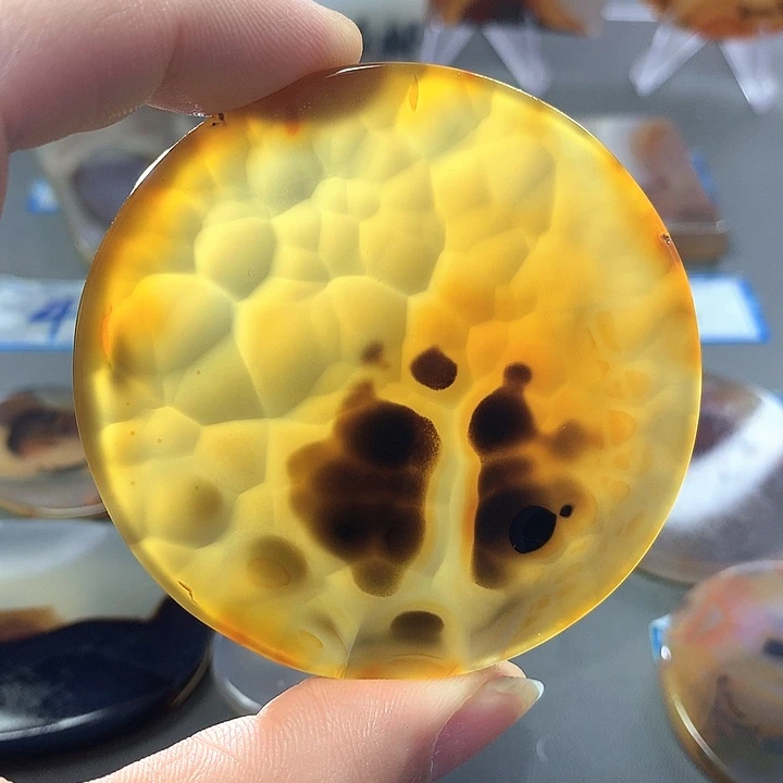 未镶嵌颈饰玛瑙/玉髓