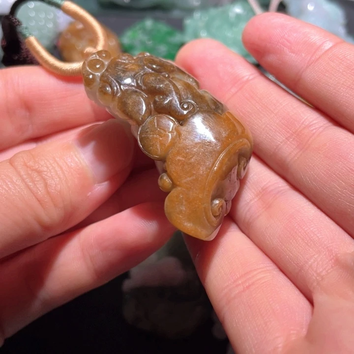 【闪购商品】翡翠颈饰未镶嵌天然翡翠