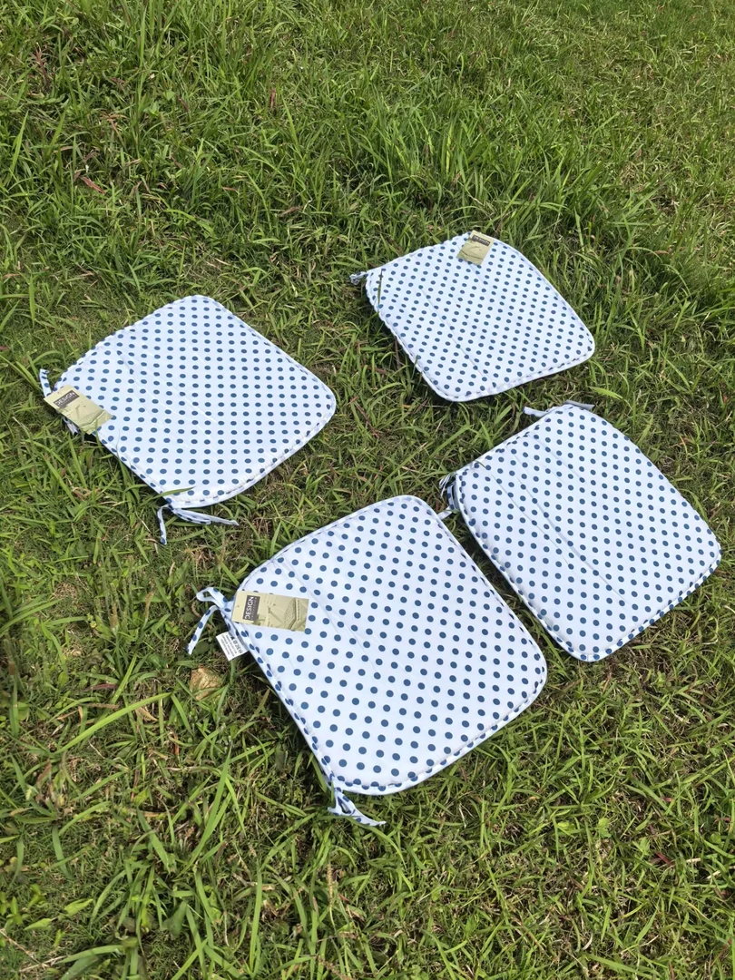 外贸尾单居家户外夹棉亲肤坐垫