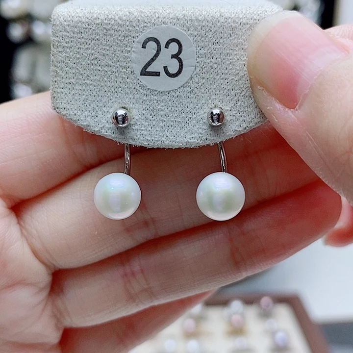 银S925镶嵌淡水珍珠耳饰