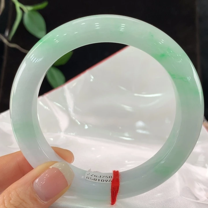 翡翠手镯未镶嵌111-1096