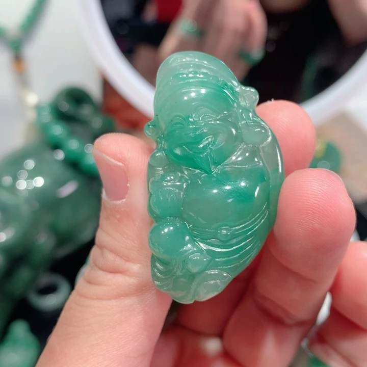 石英质玉（非洲翠）未镶嵌手链