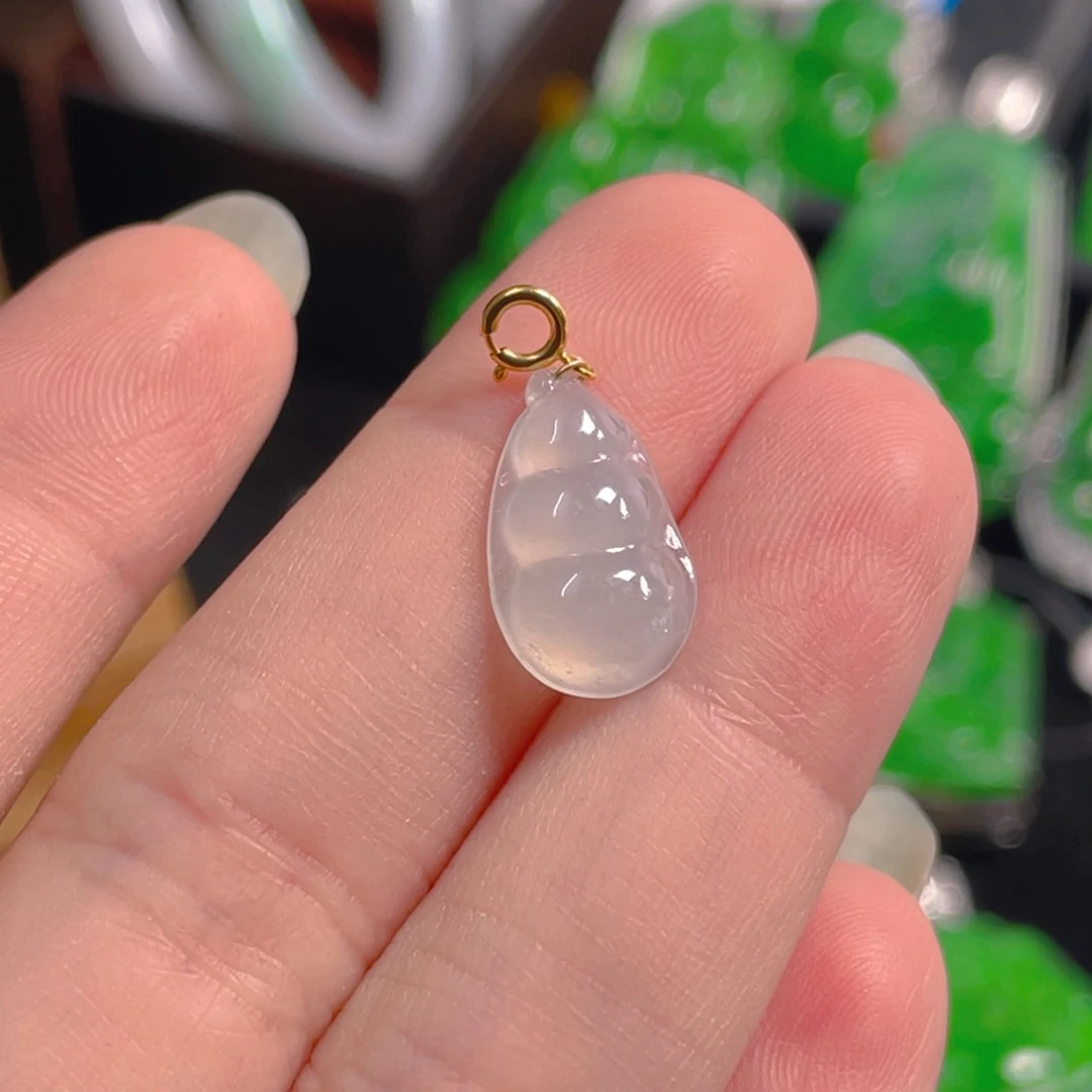 吊坠(不含链)18K金镶嵌翡翠