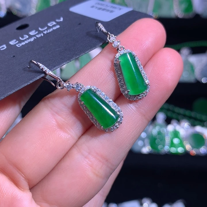 【闪购商品】颈饰银S925镶嵌翡翠天然翡翠