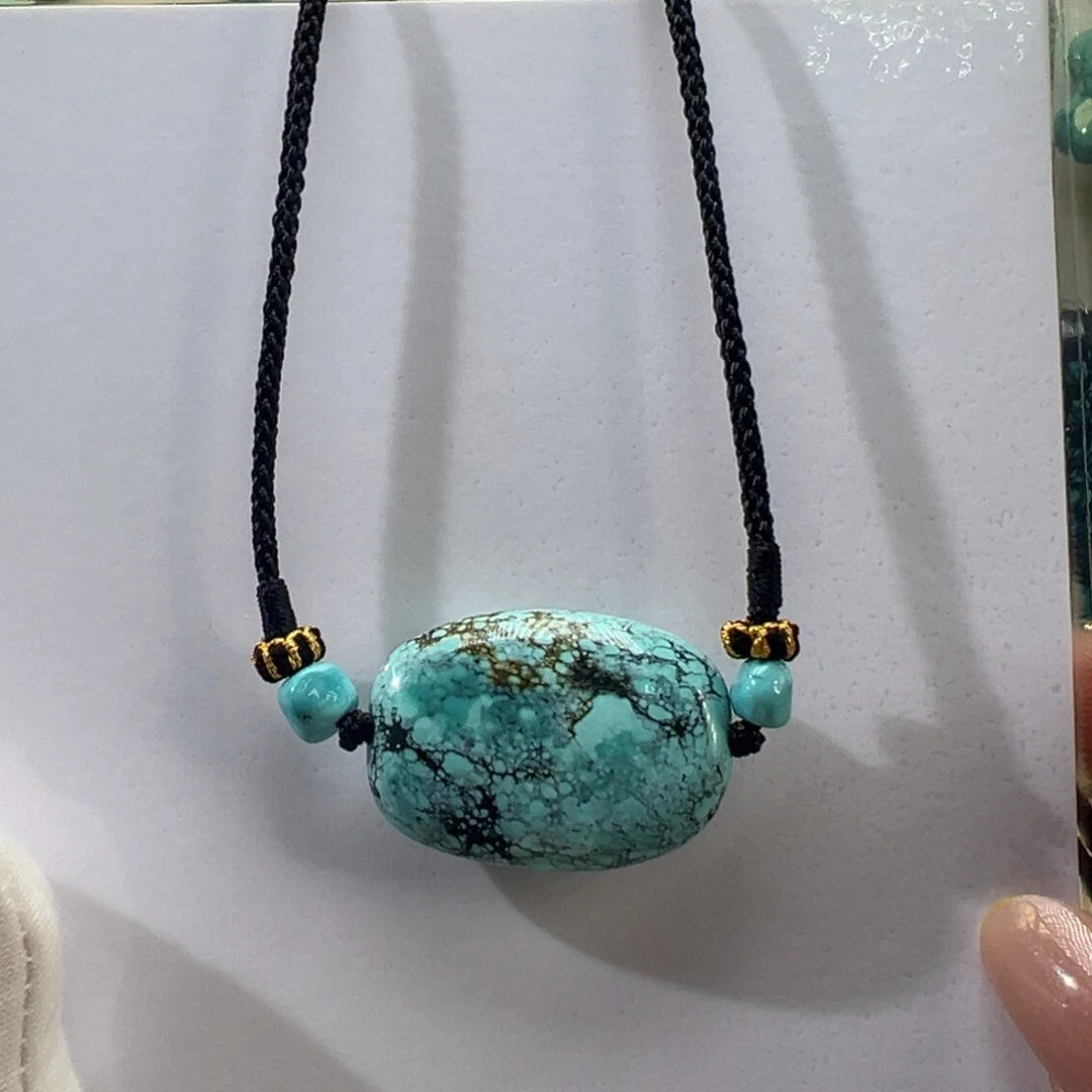 绿松石未镶嵌挂件