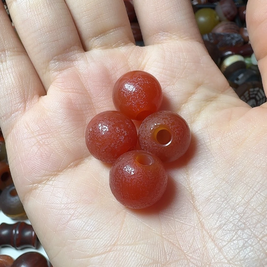 关***己玛瑙/玉髓未镶嵌满30包邮