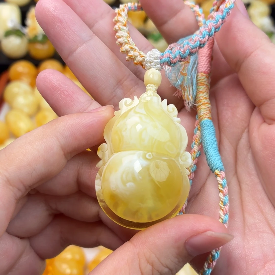 蜜蜡未镶嵌毛衣链蜜蜡