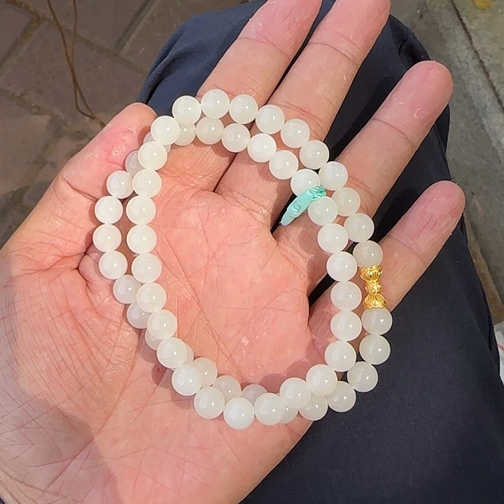 和田玉未镶嵌颈饰芳