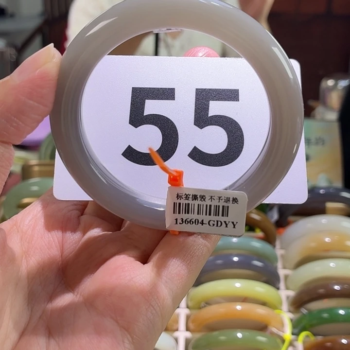 未镶嵌手镯和田玉58