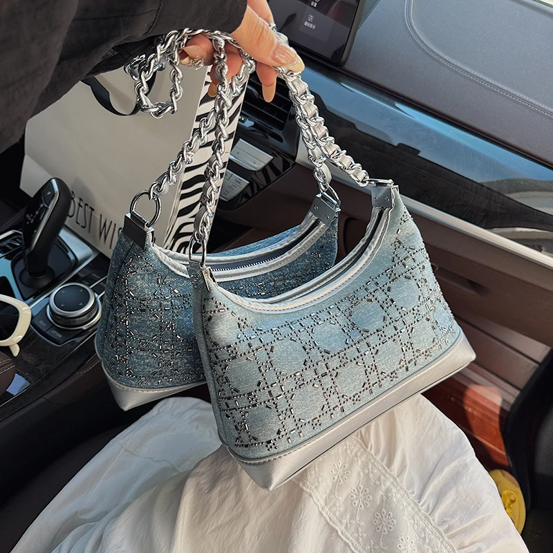 超火轻奢牛仔腋下包包女2025新款高级感链条斜挎包百搭单肩包女包