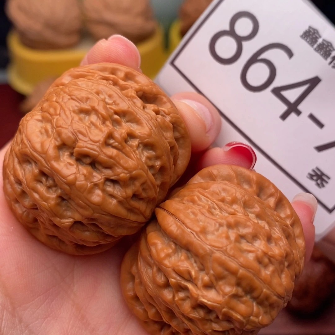 桃核把件铁锤39……