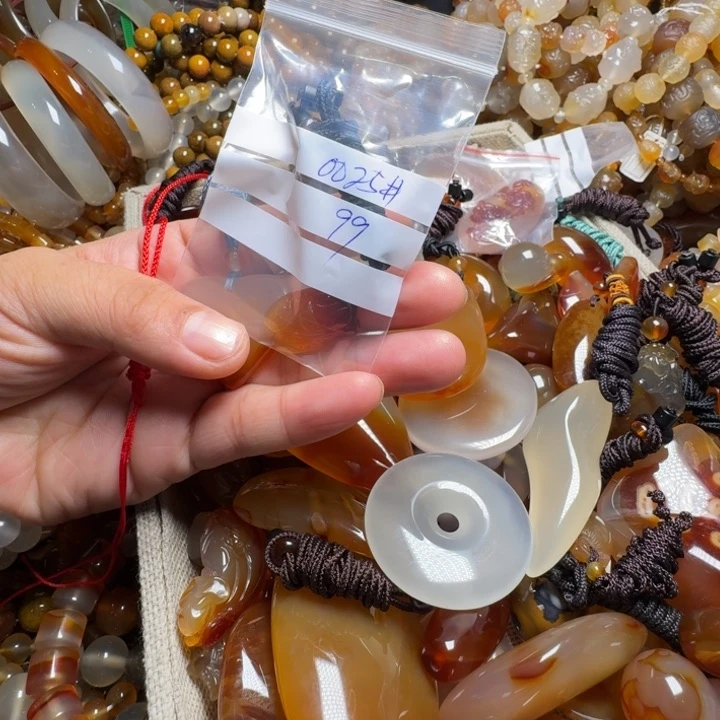 玛瑙/玉髓颈饰未镶嵌?**?0025