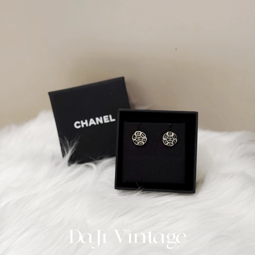 大吉中古/Chanel香奈儿黑金双c圆形耳钉