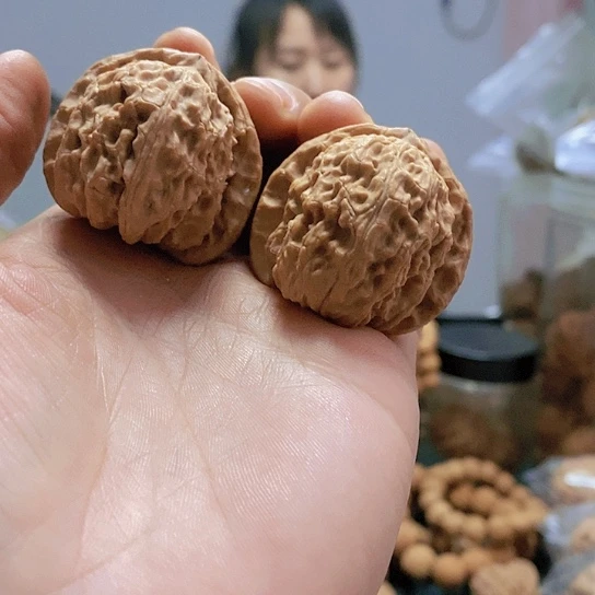 【闪购商品】把件文玩核桃38白狮子