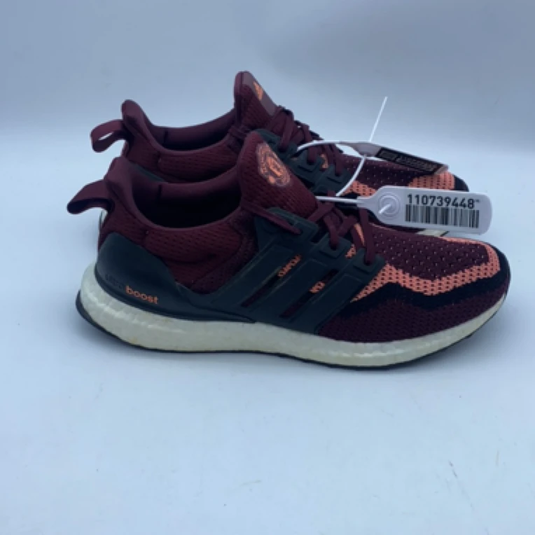 42码内长260二手adidas UltraBoost DNA 轻便透气跑鞋曼联限定