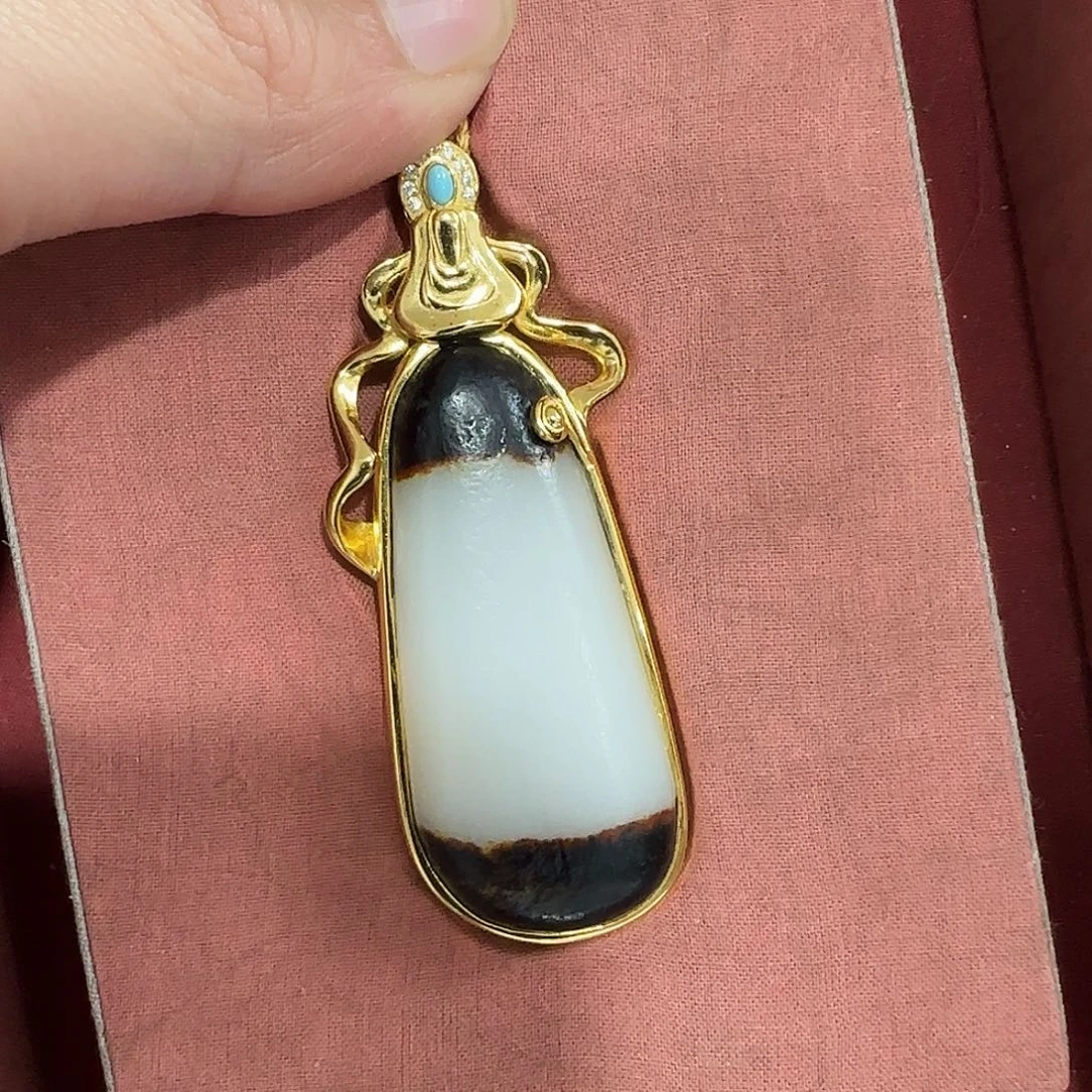 和田玉未镶嵌挂件