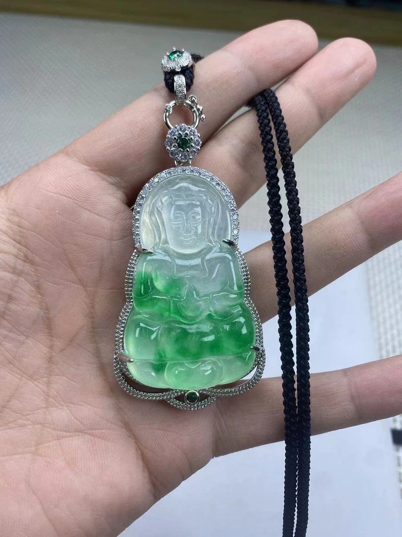 N281飘花观音吊坠经典精品时尚气质百搭情侣多样性发一