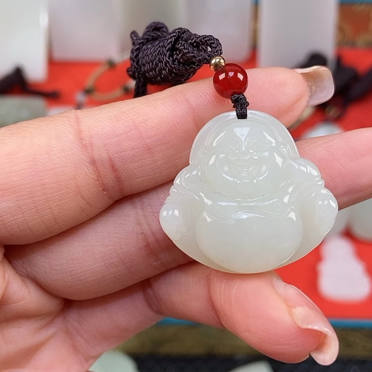 【闪购商品】颈饰未镶嵌和田玉