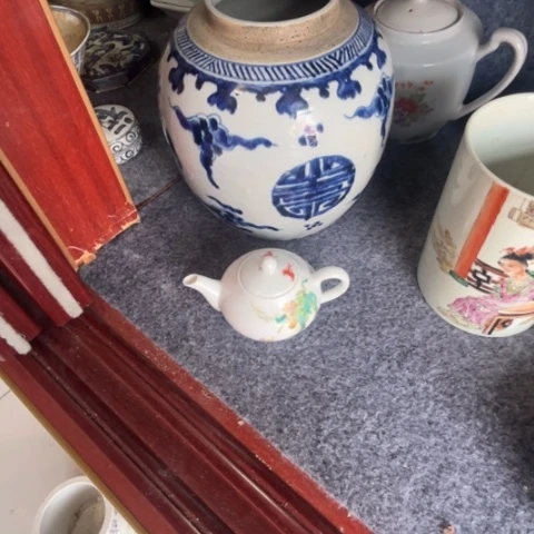 景德镇陶瓷看*°景德镇陶瓷