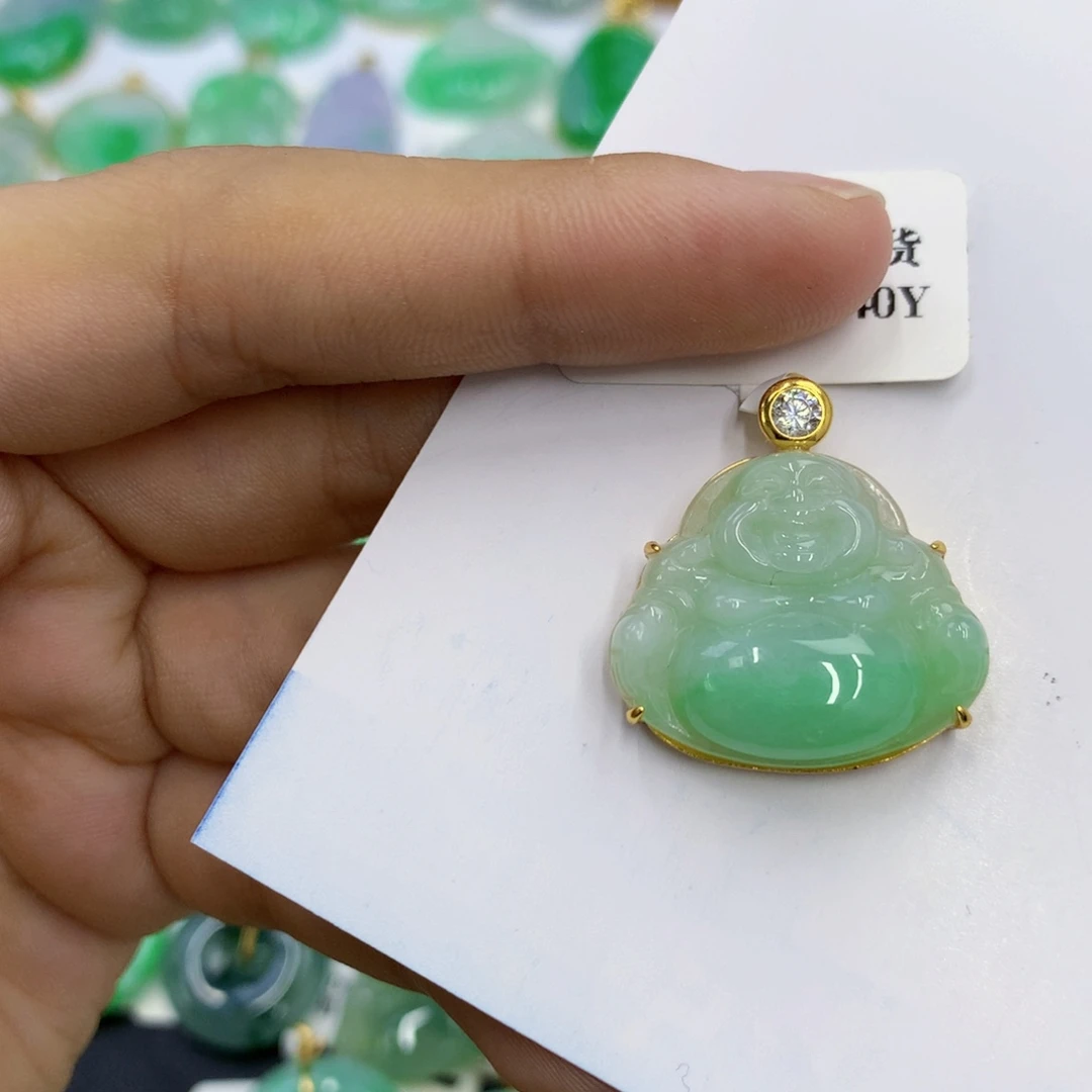 翡翠银S925镶嵌颈饰翡翠