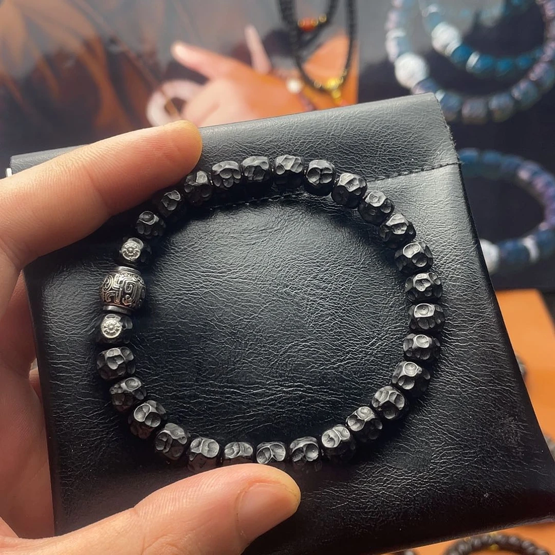 椰蒂手串8黑金奶酪无相貔貅